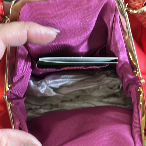 ‼️‼️SOLD.
RARE and H T F NWT Kaylee (retired) Spring Island in Red - Picture 2 of 6